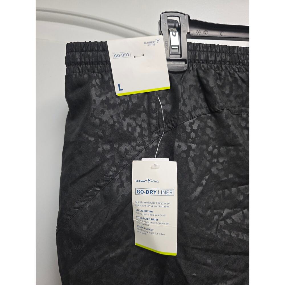 Old Navy Active Black Leopard Size Large Running Shorts "Go-Dry Liner" BNWT - Picture 3 of 5